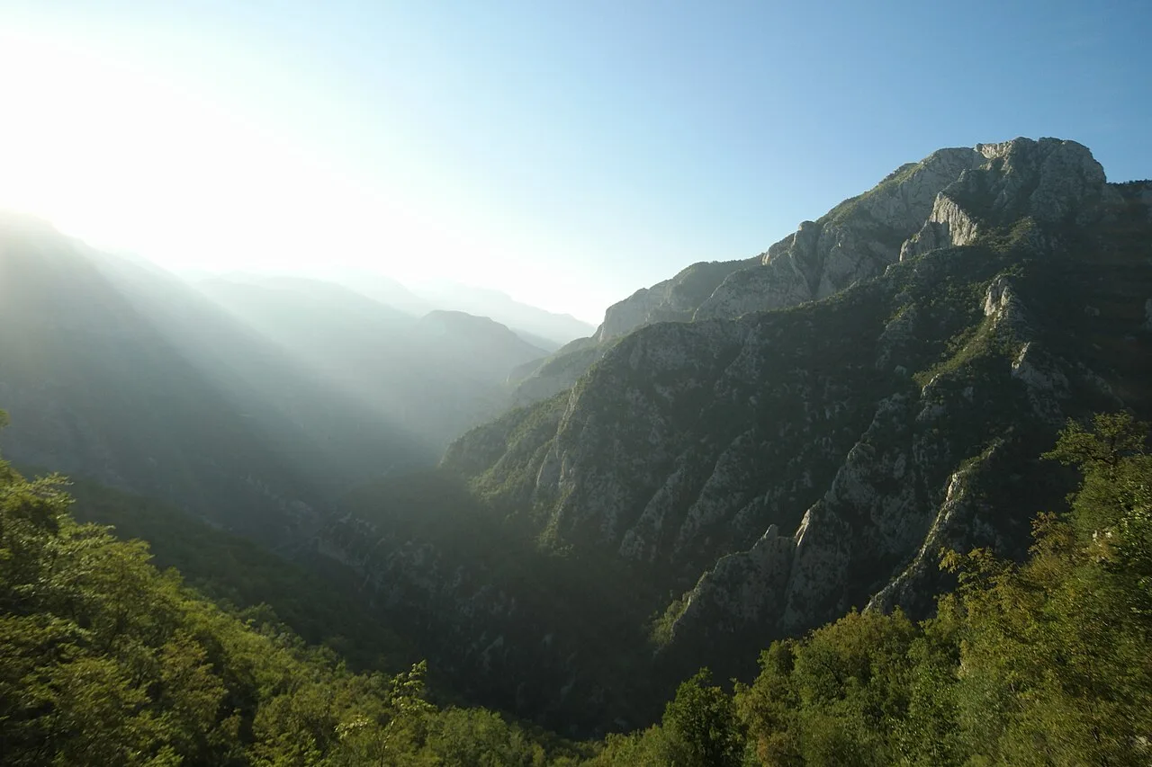 Train running along the Morača river canyon on the Belgrade-Bar railway
