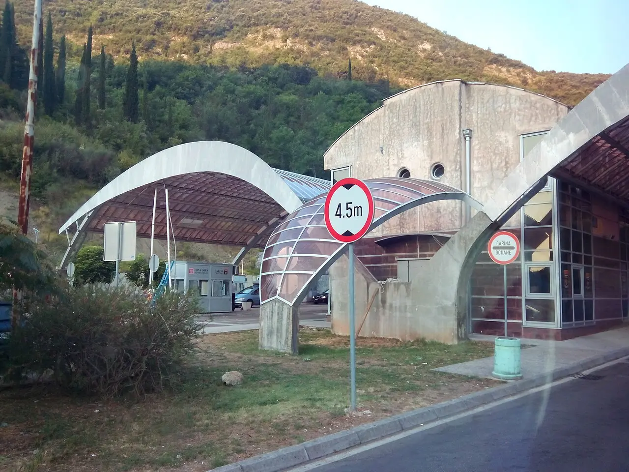 The road border crossing booths and customs building on the Montenegro-Croatia frontier