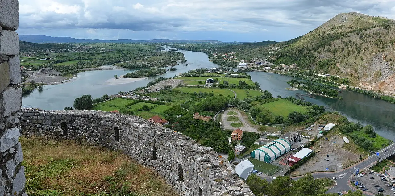 Rozafa Castle on the ridge above Shkodër with the plain and lake beyond